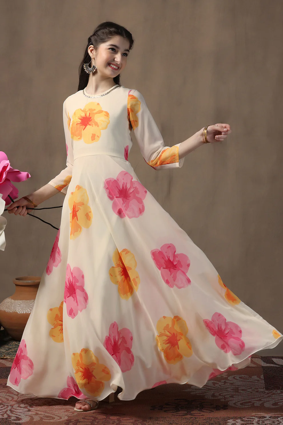 Girls Off White Georgette Floral Printed Fit & Flare Maxi length Dress image 2